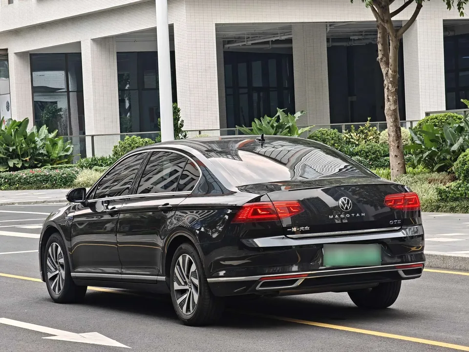 Volkswagen Magotan PHEV Magotan GTE 2022 luxury model 2023 — миниатюра 4