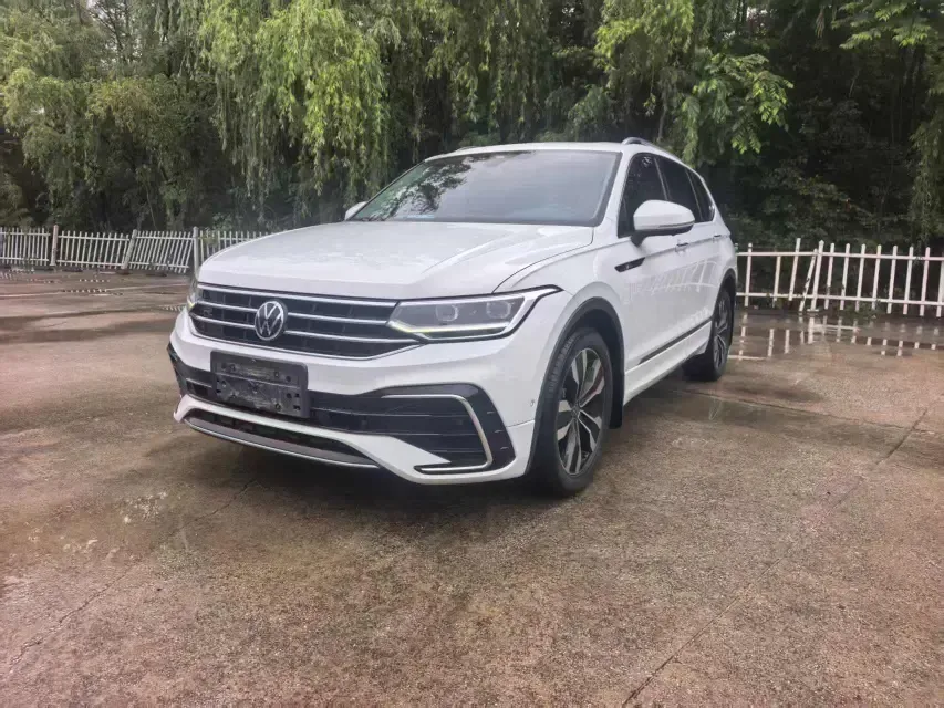 Volkswagen Tiguan L 2023