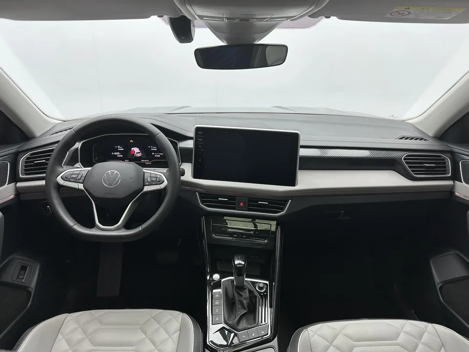 Volkswagen Tayron Tanyue 2023 280TSI 2WD Luxury Plus Advanced Edition 2023 — миниатюра 4