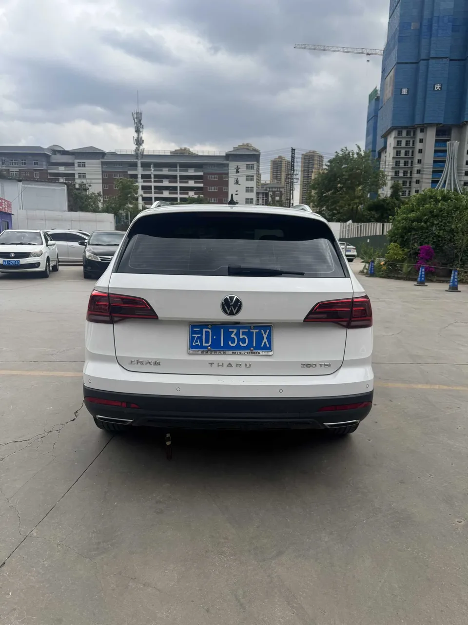 Volkswagen Tharu 280TSI 2WD Luxury Edition 2023 — миниатюра 2