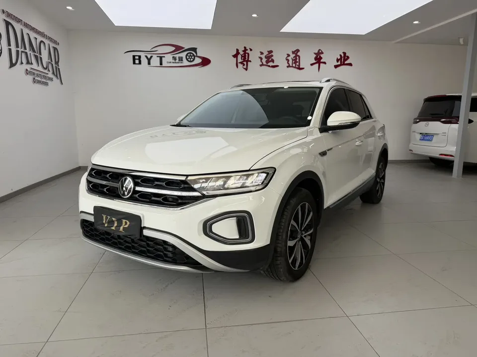 Volkswagen T-Roc 280TSI DSG Time Edition 2023 — фото 1, купить с доставкой в Москву