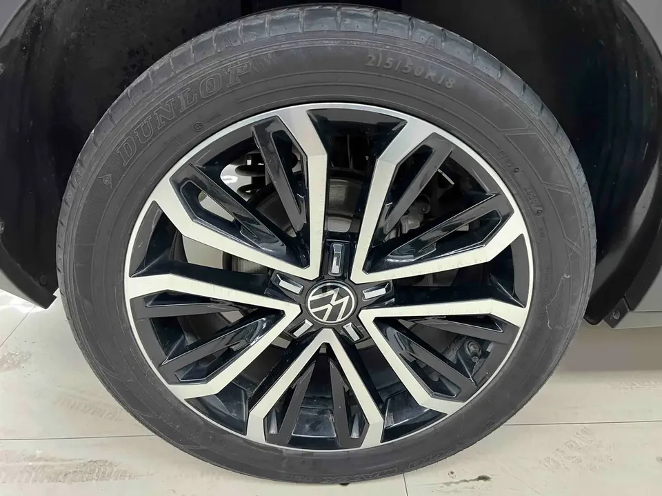 Volkswagen T-Roc Tange 280TSI DSG two-wheel drive comfort PLUS 2022 — миниатюра 4