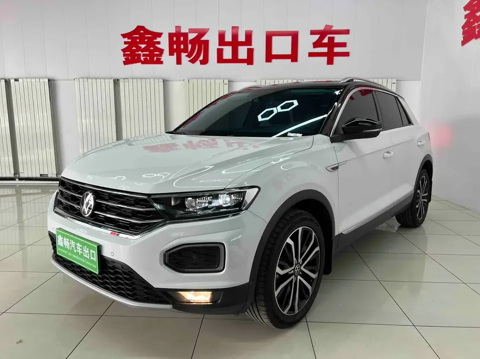Volkswagen T-Roc Tange 280TSI DSG two-wheel drive comfort PLUS 2023 — фото 1, купить с доставкой в Москву