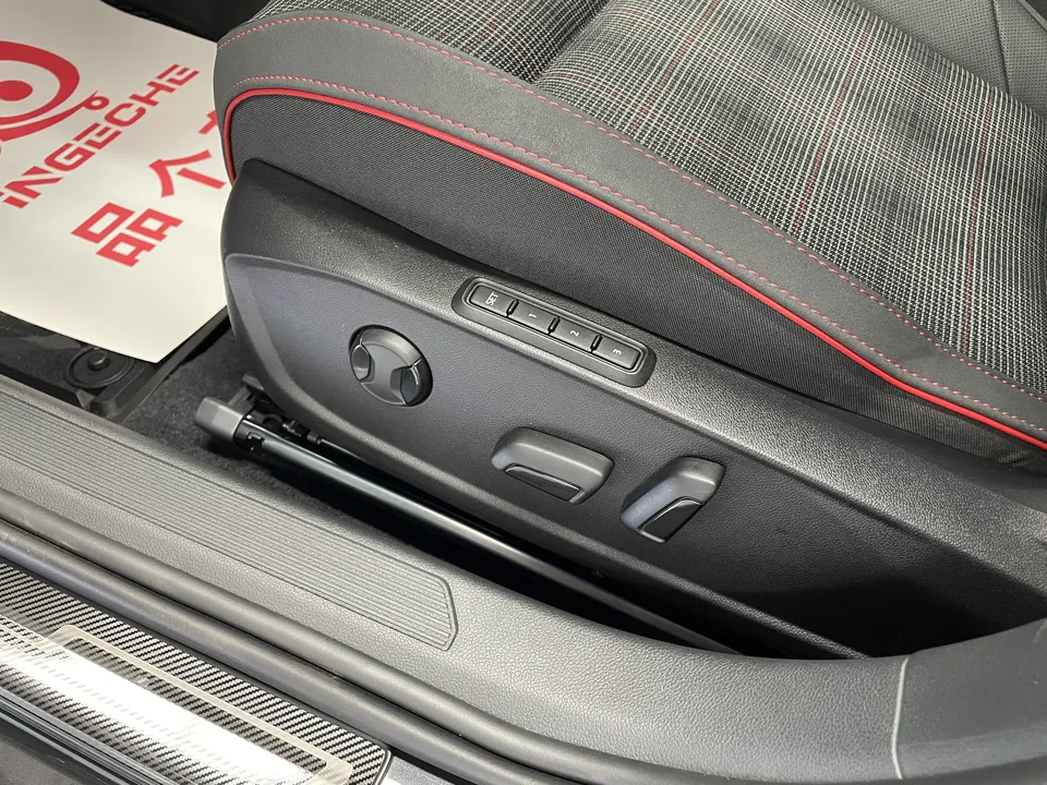 Volkswagen GOLF GTI Golf GTI 2023 380TSI DSG GTI 2023 — thumbnail 3