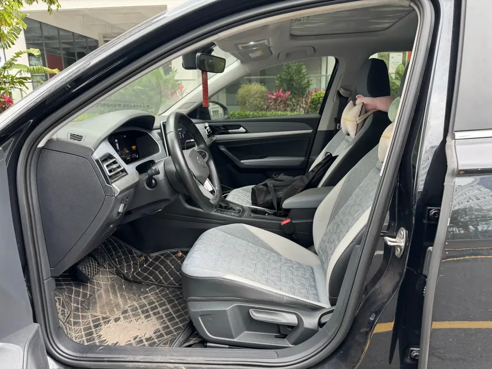 Volkswagen Lavida Lavida 2023 280TSI DSG Starry Sky Edition 2022 — миниатюра 3