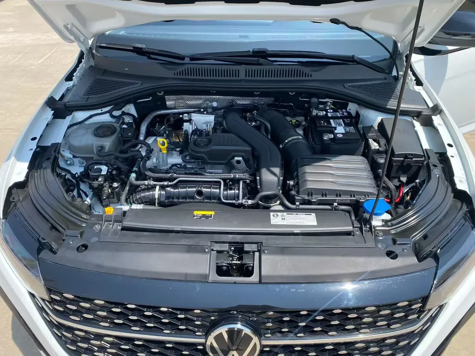 Volkswagen Lavida 300TSI DSG Starry Sky Edition 2023 — миниатюра 2