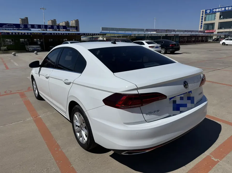 Volkswagen Bora Bora 2021 1.5L automatic comfort intelligent connected version 2022 — миниатюра 4