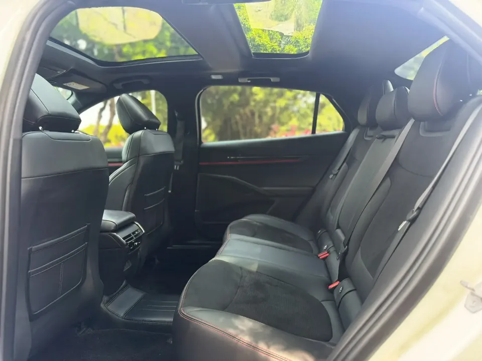 Ford Mondeo Toyota Mondeo EcoBoost 245 ST-Line 2023 — миниатюра 3