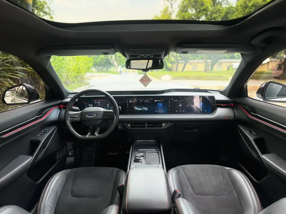 Ford Mondeo Toyota Mondeo EcoBoost 245 ST-Line 2023 — миниатюра 4