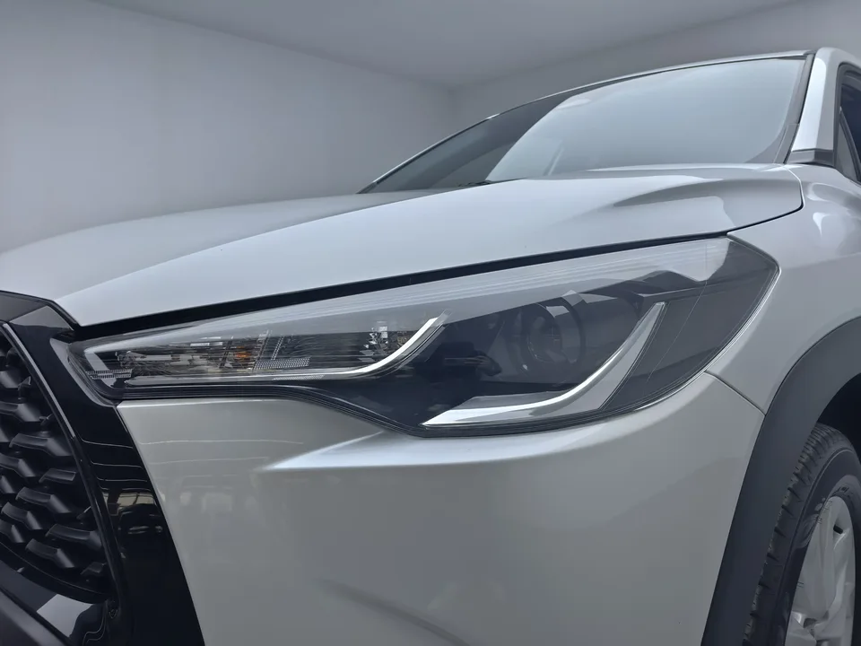 Toyota CorollaCross 2.0L Intelligent Electric Hybrid Dual Engine Pioneer Edition 2025 — миниатюра 3