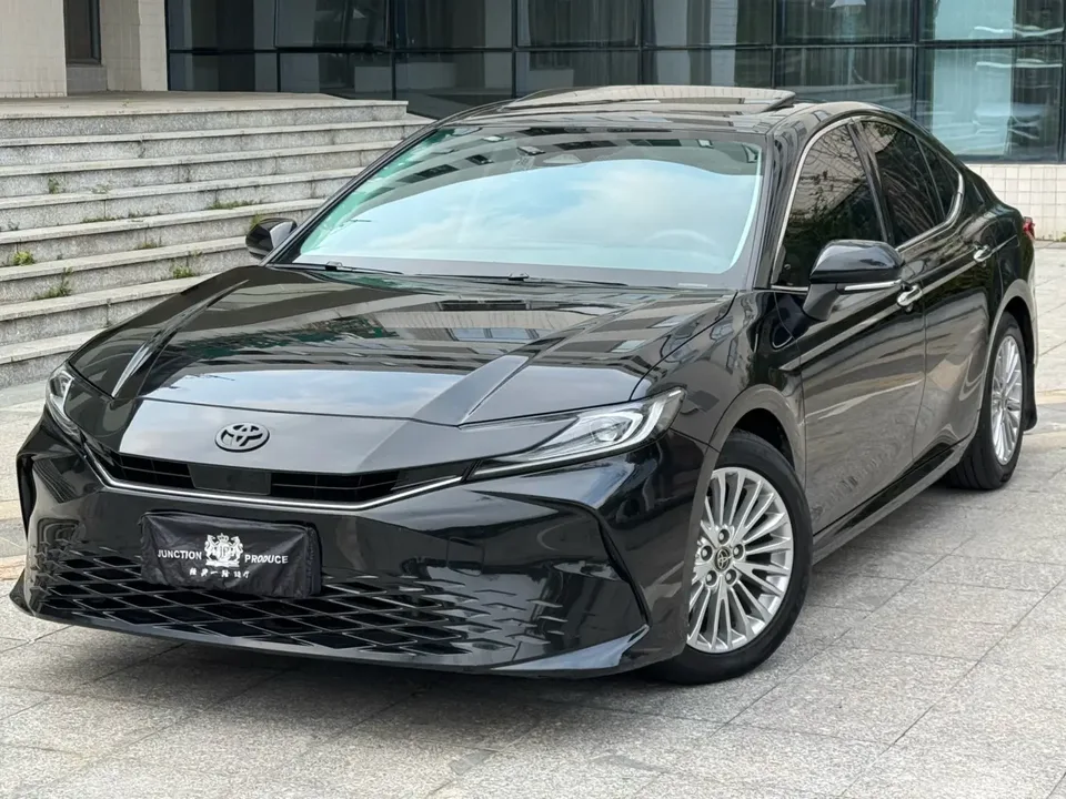 Toyota Camry 2024