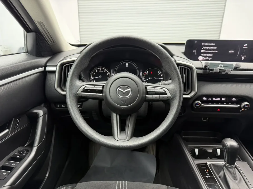 Mazda CX-50 OK 2.0L automatic version 2023 — миниатюра 4