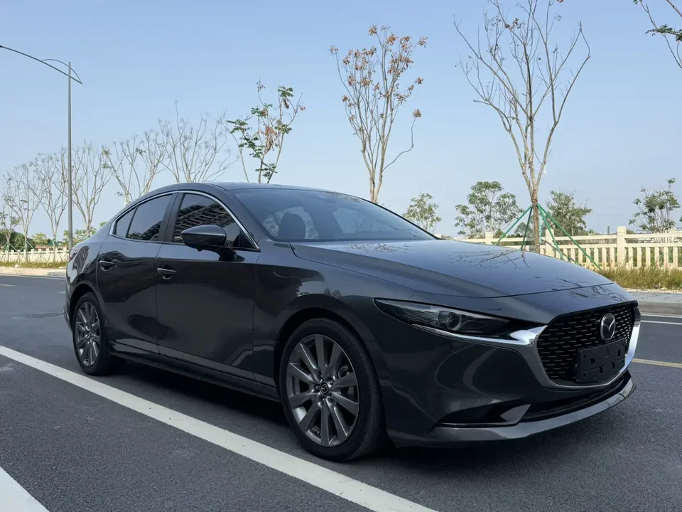Mazda Axela Mazda3 2023 2.0L Automatic Elegant Edition 2023 — thumbnail 4