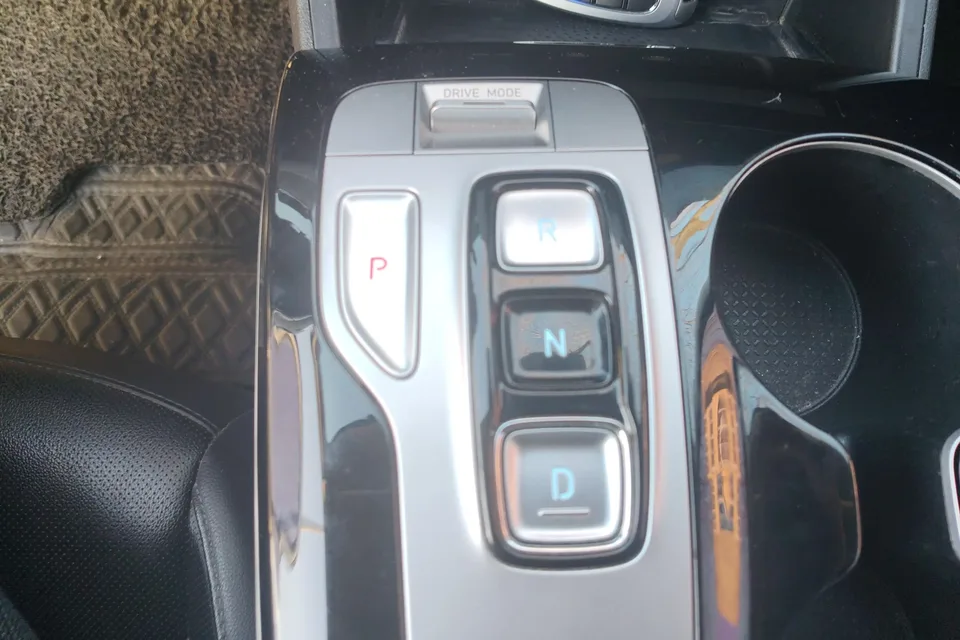 Hyundai tucson l Tucson L 1.5T LUX two-wheel drive premium version 2022 — миниатюра 3