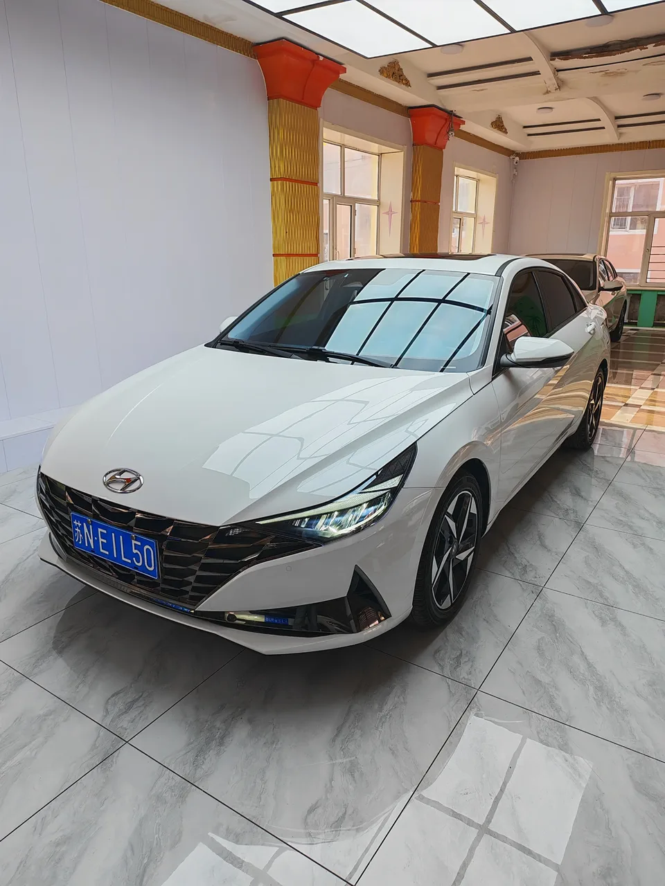 Hyundai Elantra 2022