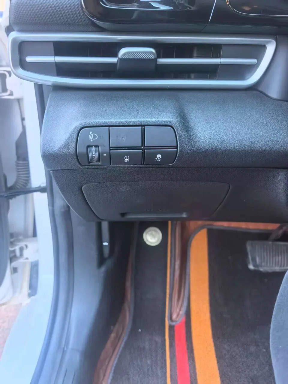 Hyundai Elantra 1.5L CVT GLX Elite Edition 2023 — миниатюра 5