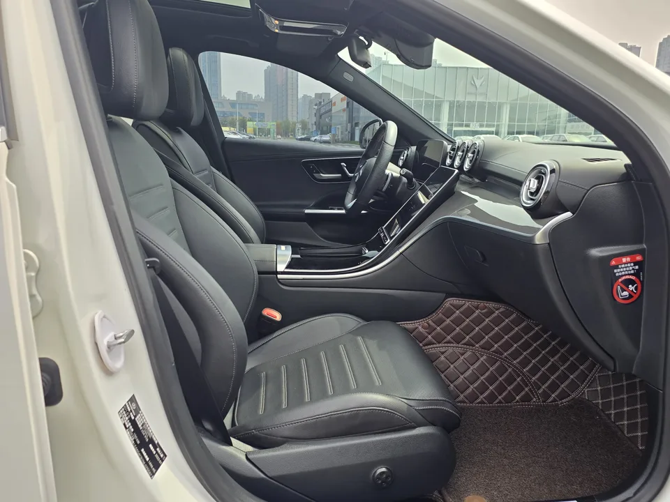 Mercedes-Benz C-Class Mercedes Benz C Class 2022 Mercedes-Benz C-Class 2022 C 260 L Sports Edition 2022 — thumbnail 3