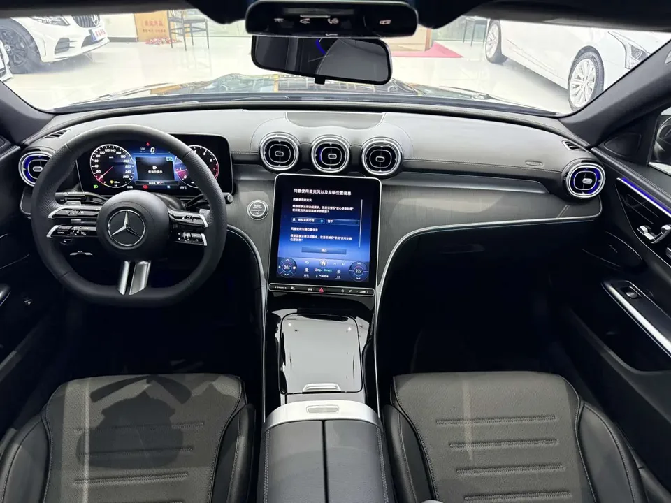 Mercedes-Benz Mercedes Benz C Class Mercedes-Benz C-Class 2023 C 200 L Sports Edition 2023 — миниатюра 3