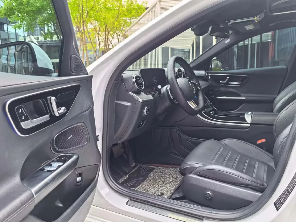 Mercedes-Benz C-Class Mercedes Benz C Class 2023 C 200 L Sport Edition 2023 — thumbnail 3