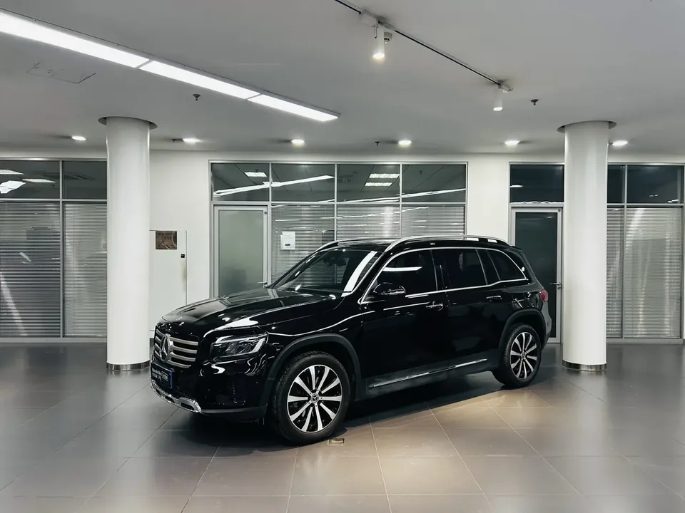 Mercedes-Benz GLB-Class 2024