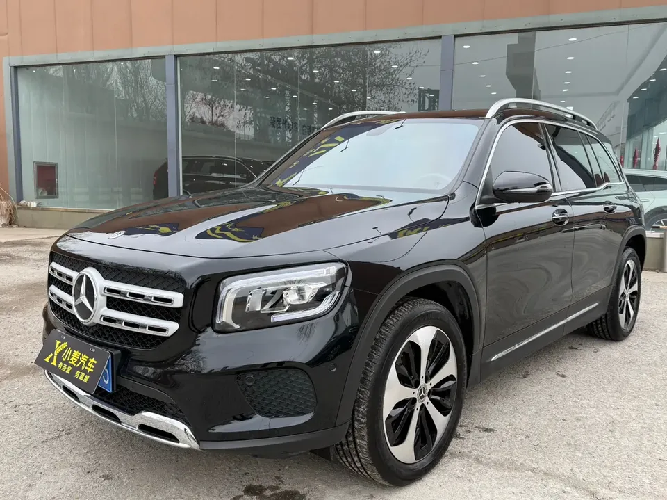 Mercedes-Benz GLB-Class 2023
