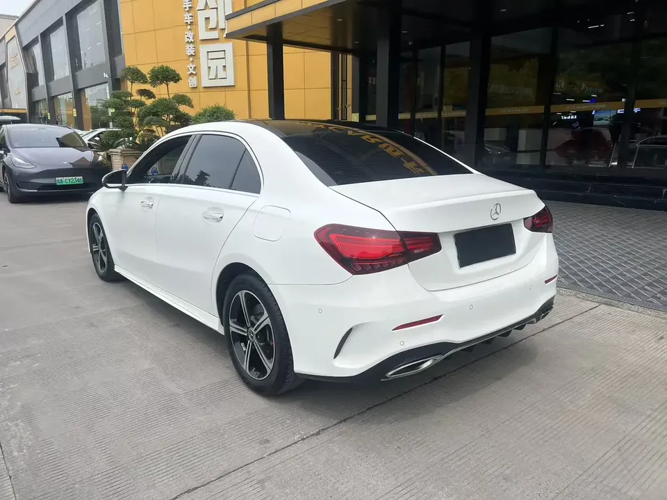 Mercedes-Benz Mercedes Benz A Class Mercedes-Benz A-Class 2023 A 200 L Sports Sedan Fashion Edition 2023 — миниатюра 4