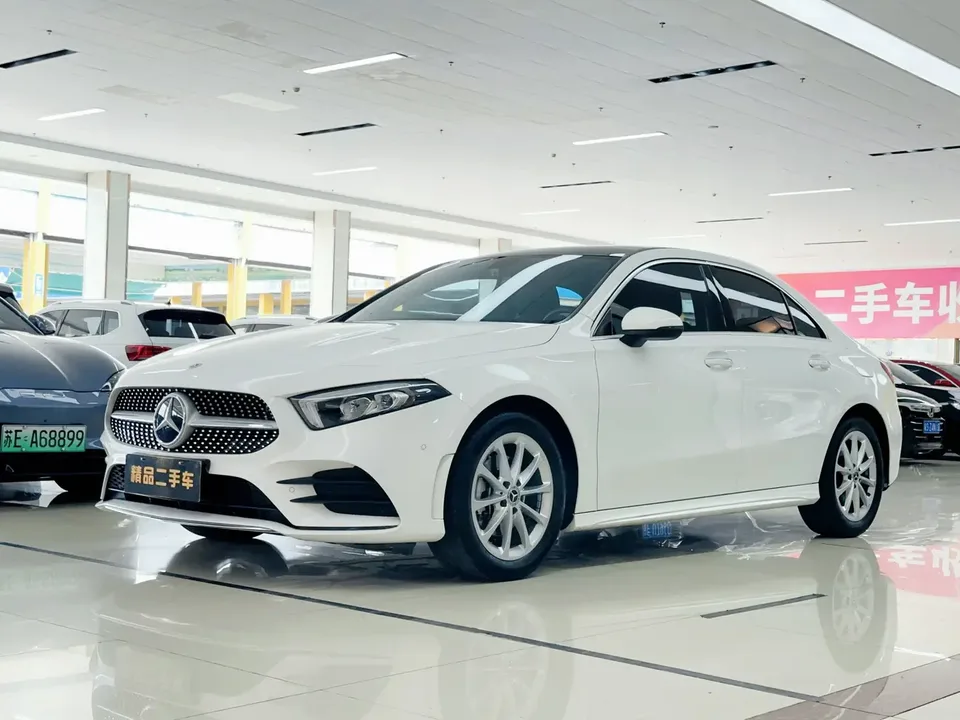 Mercedes-Benz Mercedes Benz A Class 2022