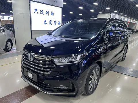 Honda Odyssey 2025 buy in Moscow
