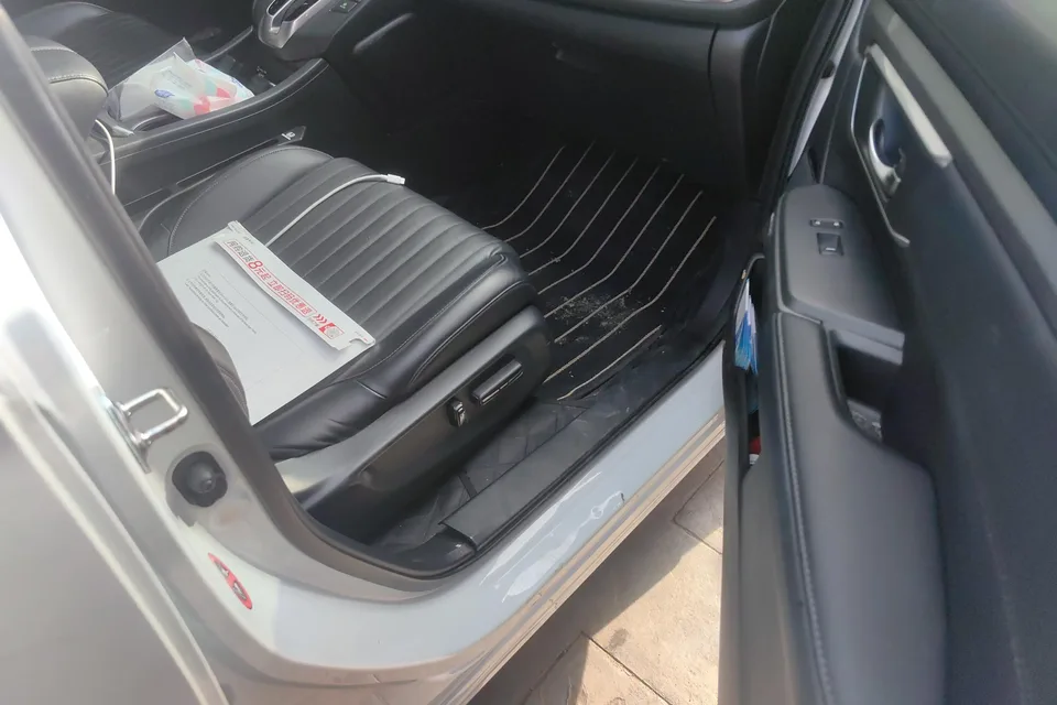 Honda Breeze 240TURBO CVT 2WD Smart Edition 2022 — миниатюра 3