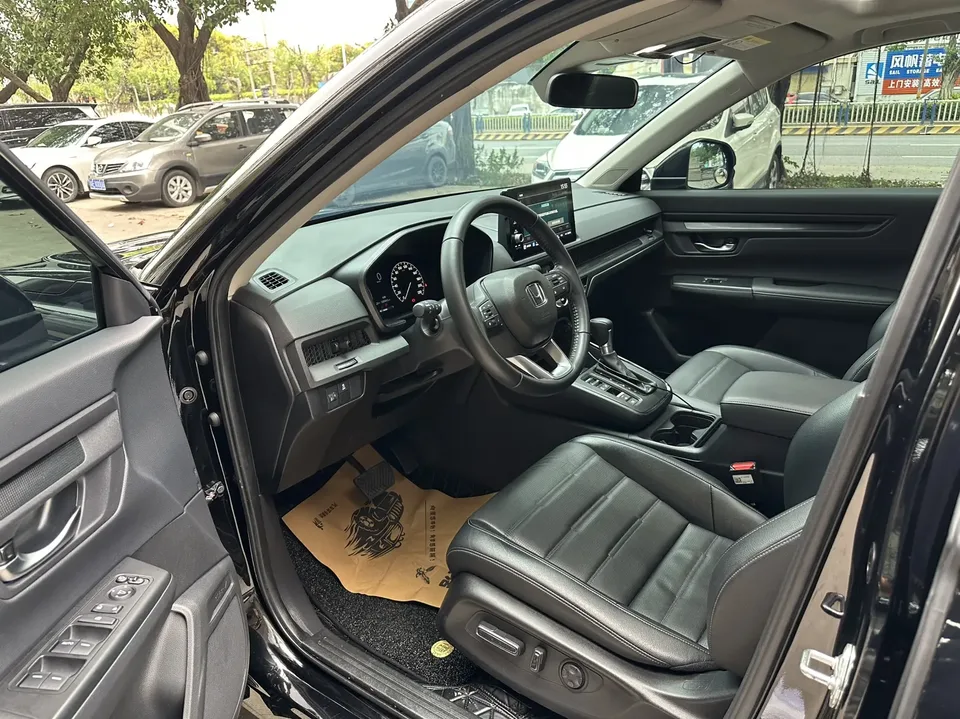 Honda CR-V Honda CR-V 2023 240TURBO CVT 2WD 5-seater version 2023 — миниатюра 4