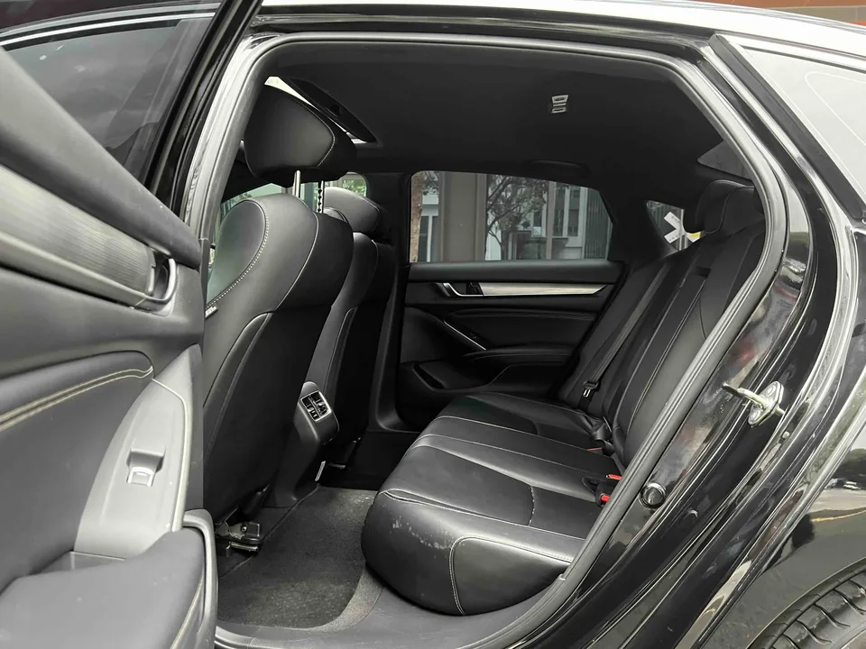 Honda Inspire 2022 Insignia 260TURBO Elegant Edition 2023 — миниатюра 4