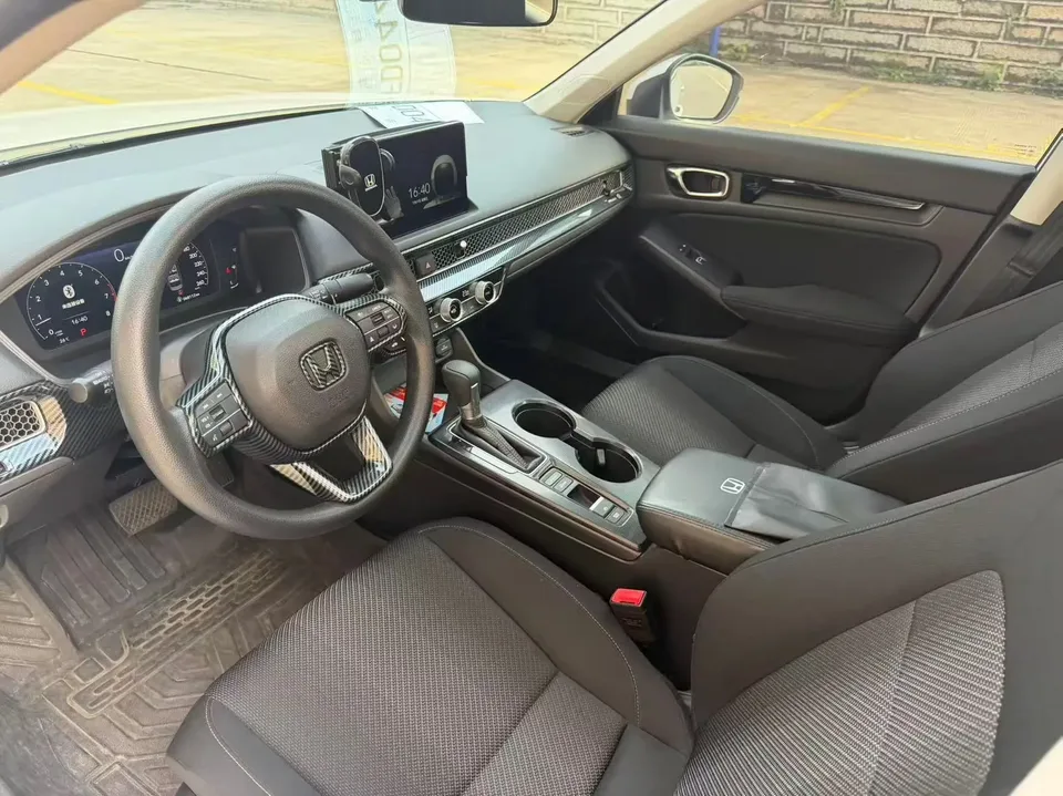 Honda Integra 240TURBO CVT Leading Edition 2023 — миниатюра 5