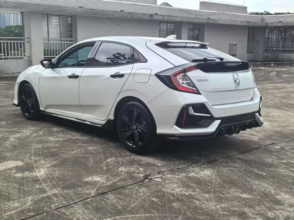 Honda CIVIC 2022 Civic 240TURBO CVT Dynamic Edition 2022 — миниатюра 3