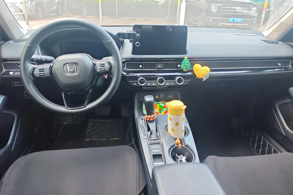 Honda CIVIC Civic 240TURBO CVT Power Edition 2023 — миниатюра 3