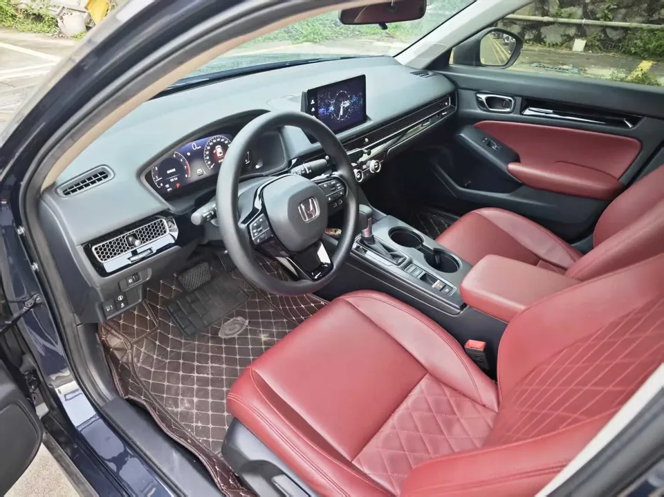 Honda CIVIC 2022 Civic 240TURBO CVT Dynamic Edition 2024 — миниатюра 5