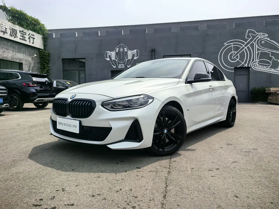 BMW 1 Series 2023