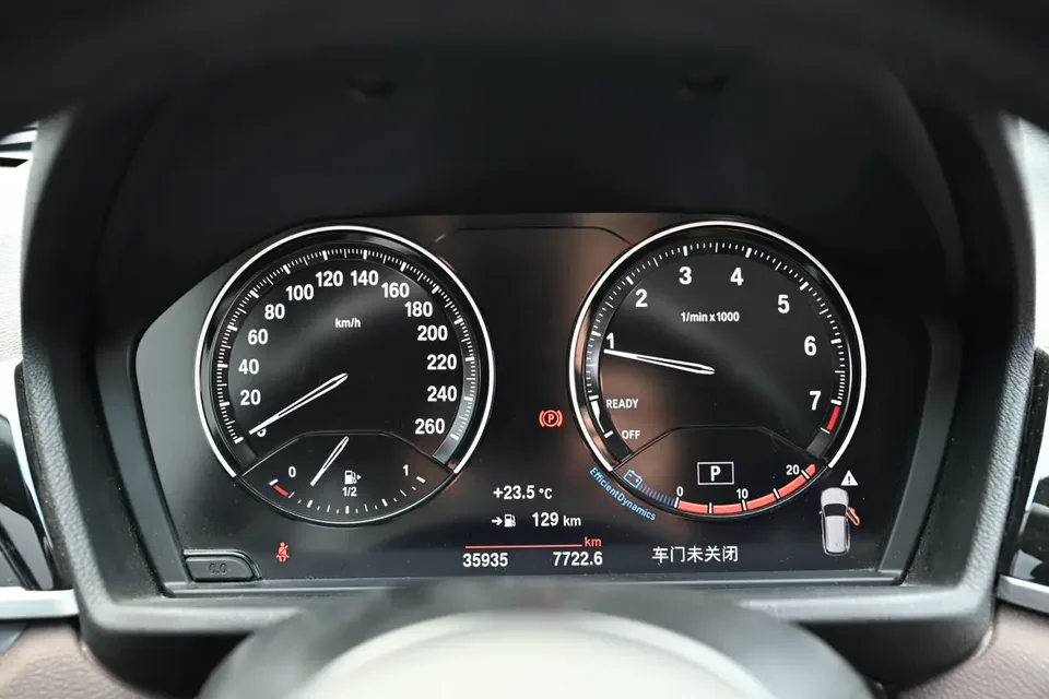 BMW X1 BMW X1 2022 sDrive25Li Leading Edition 2022 — миниатюра 3