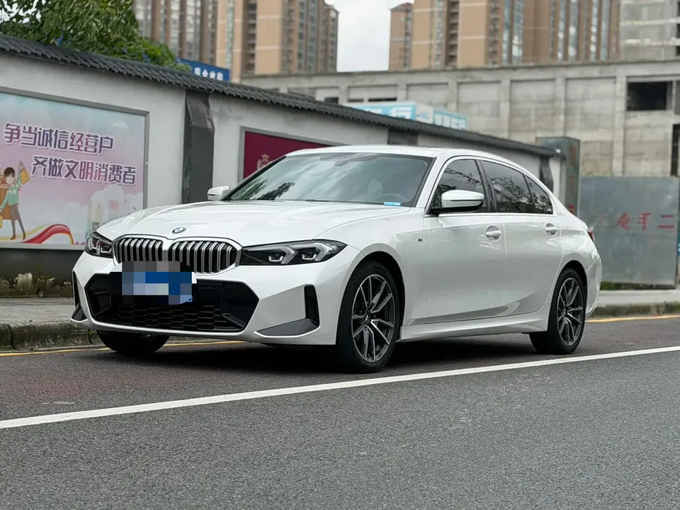 BMW 3 Series 2023