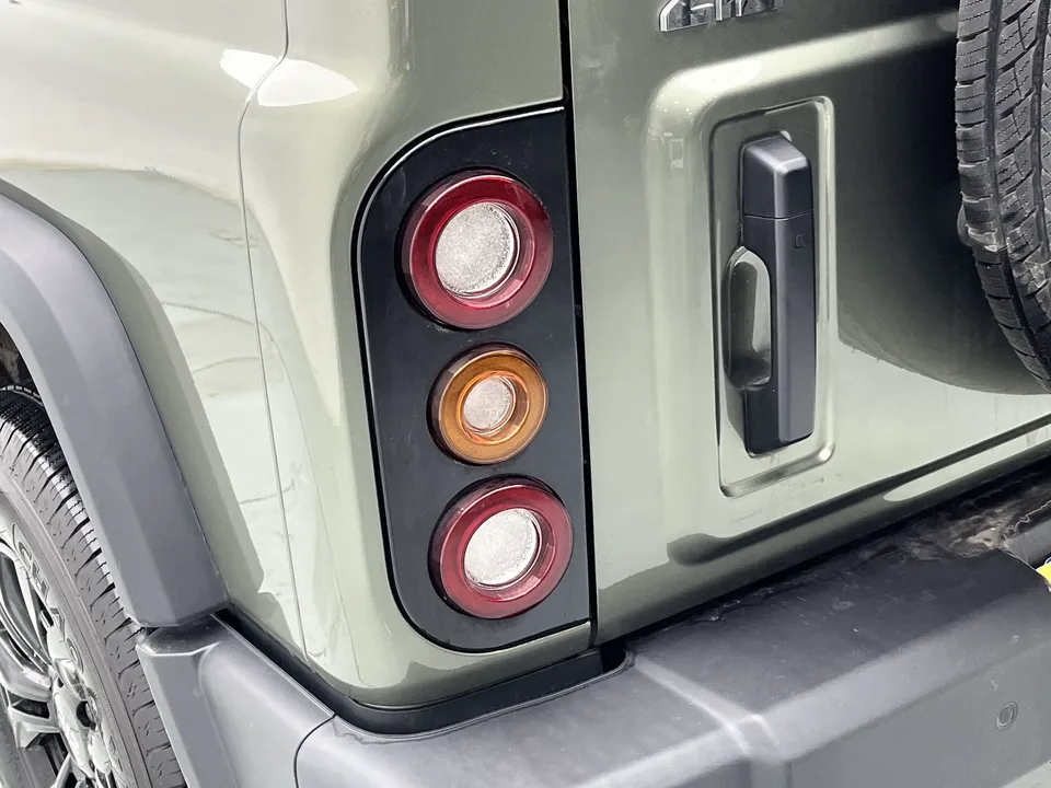 212 T01 2.0T Explorer 2025 — миниатюра 2