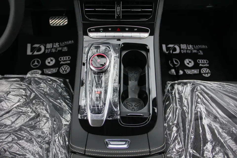Skywell Skyworth EV6 Skyworth EV6 2023 Super Charge Edition 2025 — thumbnail 5