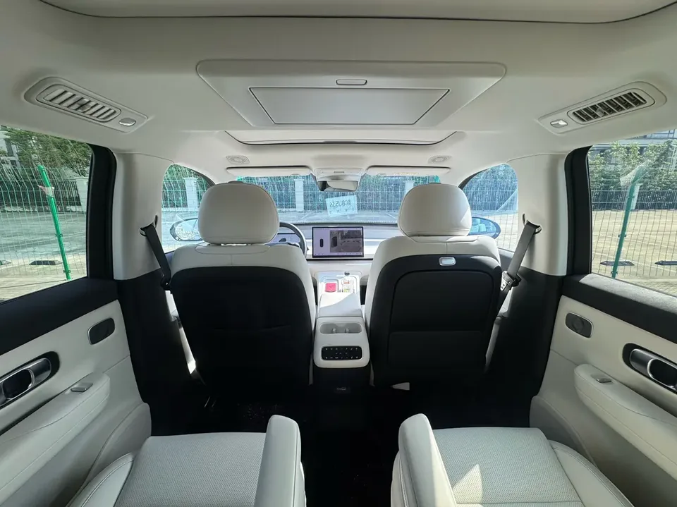 Leapmotor C16 Extended Range 200 Premium Edition 2025 — миниатюра 3