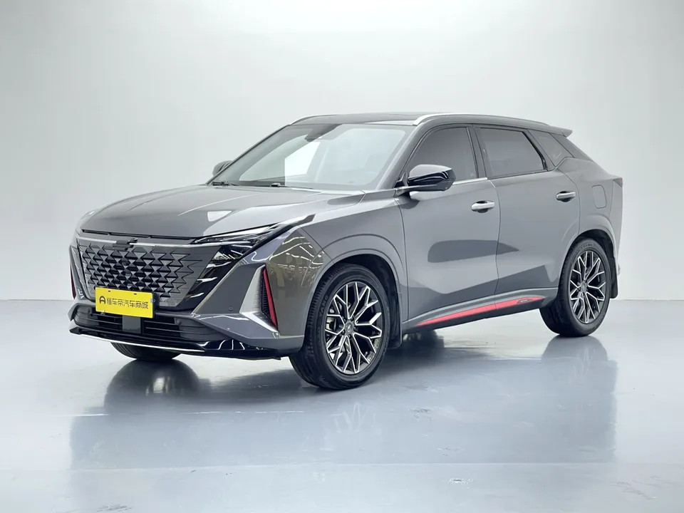 Oshan Changan Auchan Z6 2023
