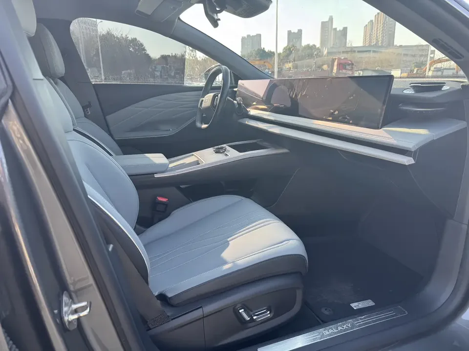 Geely Galaxy E8 550km PRO 2024 — миниатюра 5