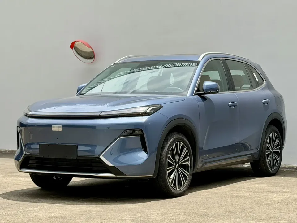 Geely Galaxy Starship 7 EM-i 2025