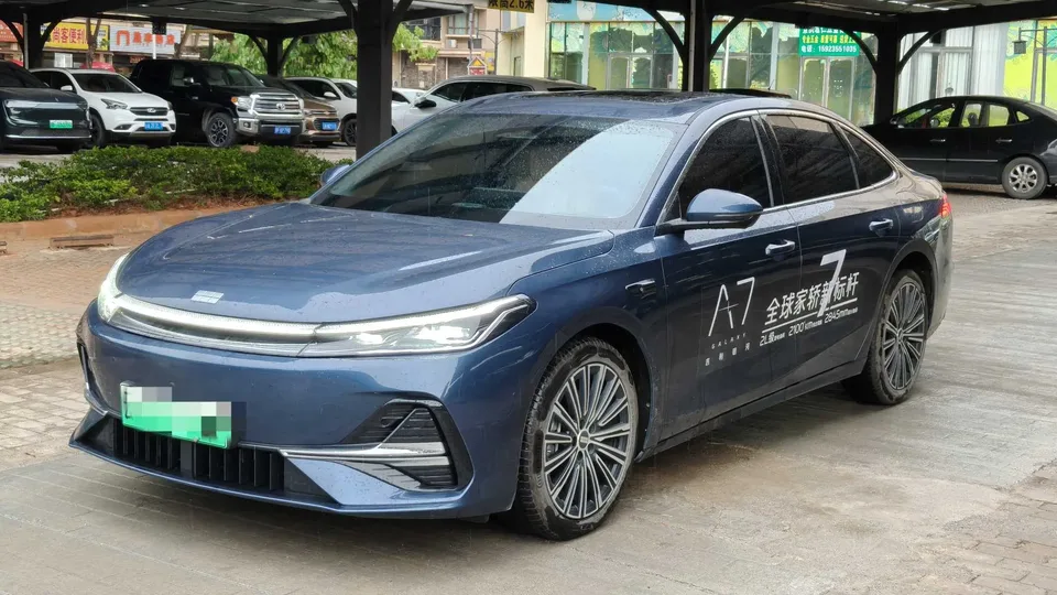 Geely Galaxy A7 EM 2025