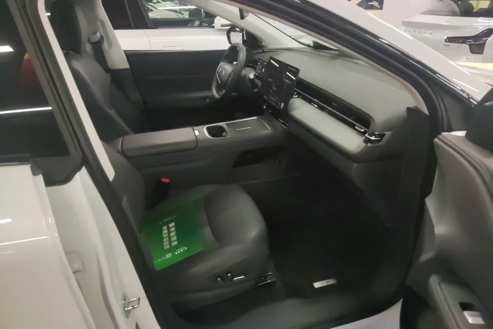 XPeng G6 625 Long-range Max Flagship Edition 2025 — миниатюра 4