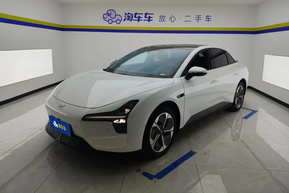 XPeng Xiaopeng MONA M03 2024