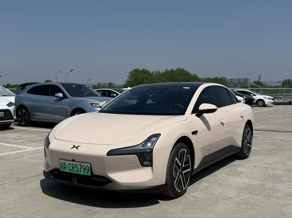 XPeng Xiaopeng MONA M03 2025