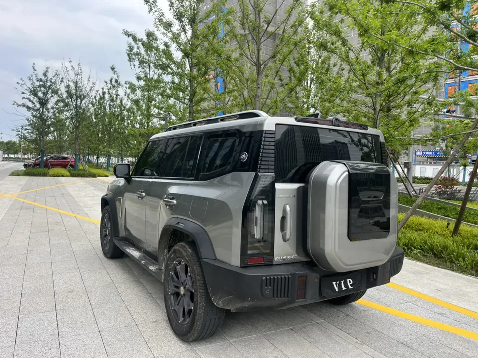 Jetour Jet Traveler 2.0TD XWD Discovery 2025 — миниатюра 2