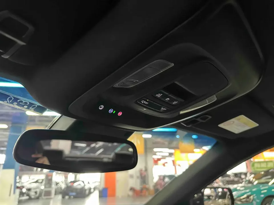 Cadillac CT5 28T Luxury Standard Edition 2024 — миниатюра 3